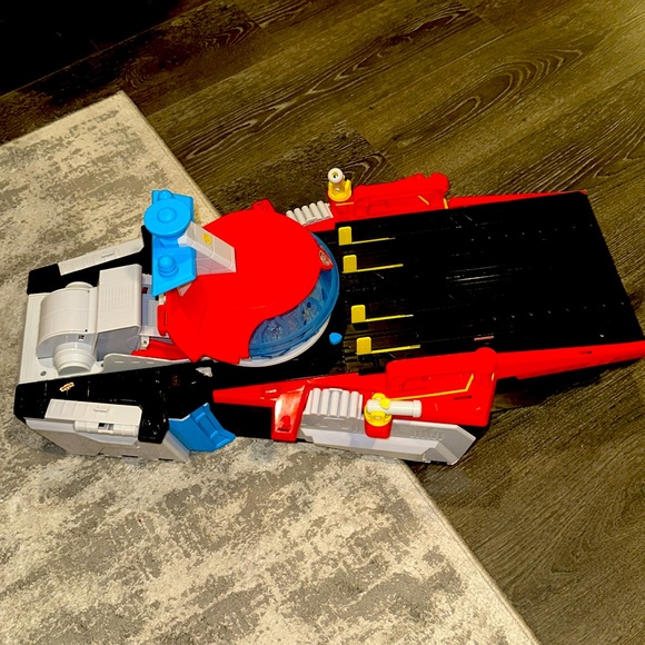 Paw Patrol: The Mighty Movie, Aircraft Carrier HQ - Picture 3 of 5